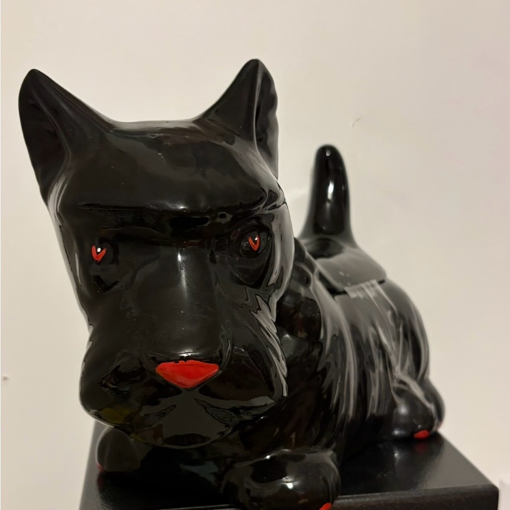 Vintage Scottish Terrier cookie/treat jar ❤️